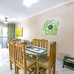 Apto 22E Ar Condicionado E Ventilador, 2 Quartos, Churrasqueira, Elevador E Piscina