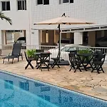 Apto 22E Ar Condicionado E Ventilador, 2 Quartos, Churrasqueira, Elevador E Piscina
